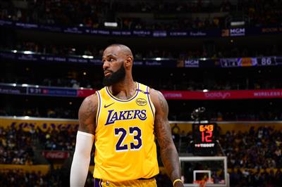 Danny Green: James has the greatest career in history and he can still play next season