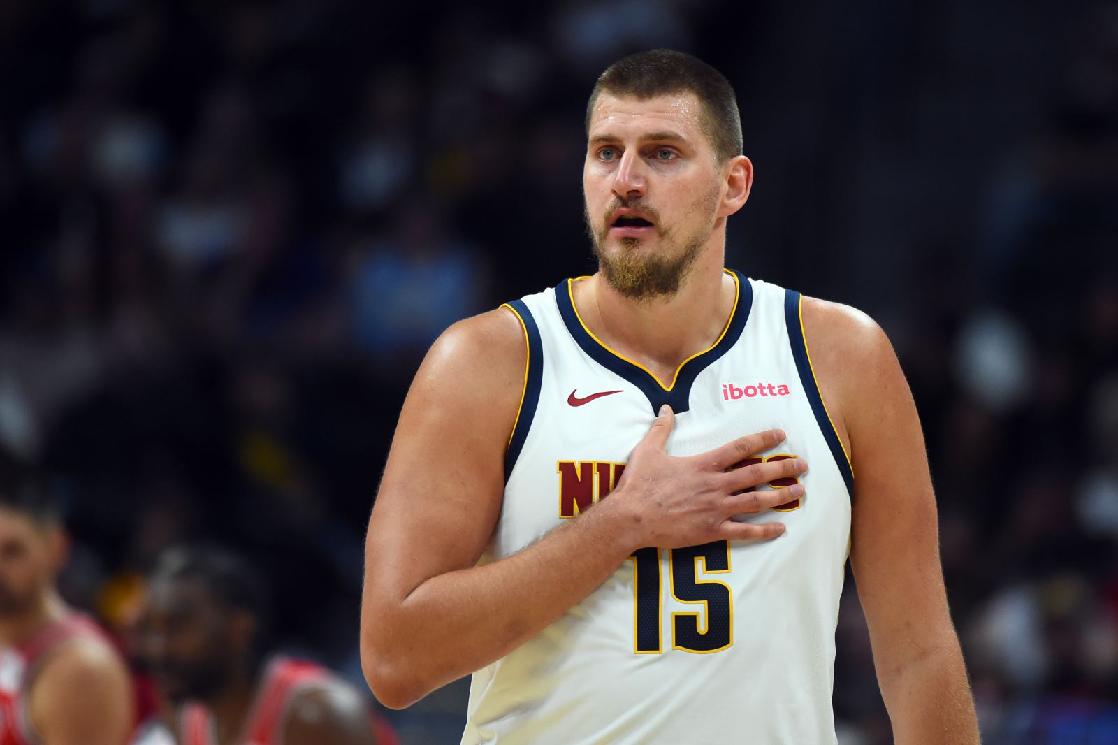 Jokic played 9 minutes in the first quarter with 0 shots and 0 points, and 7 assists in a single quarter.