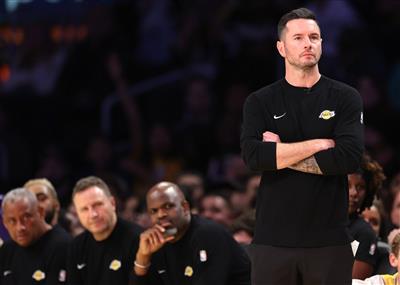 Reeves: Redick told us at halftime to stop having another bad third quarter