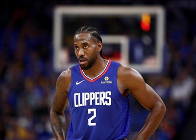Competitive status is picking up! Leonard made 11 of 21 shots and contributed 27 points, rebounds and 5 assists.