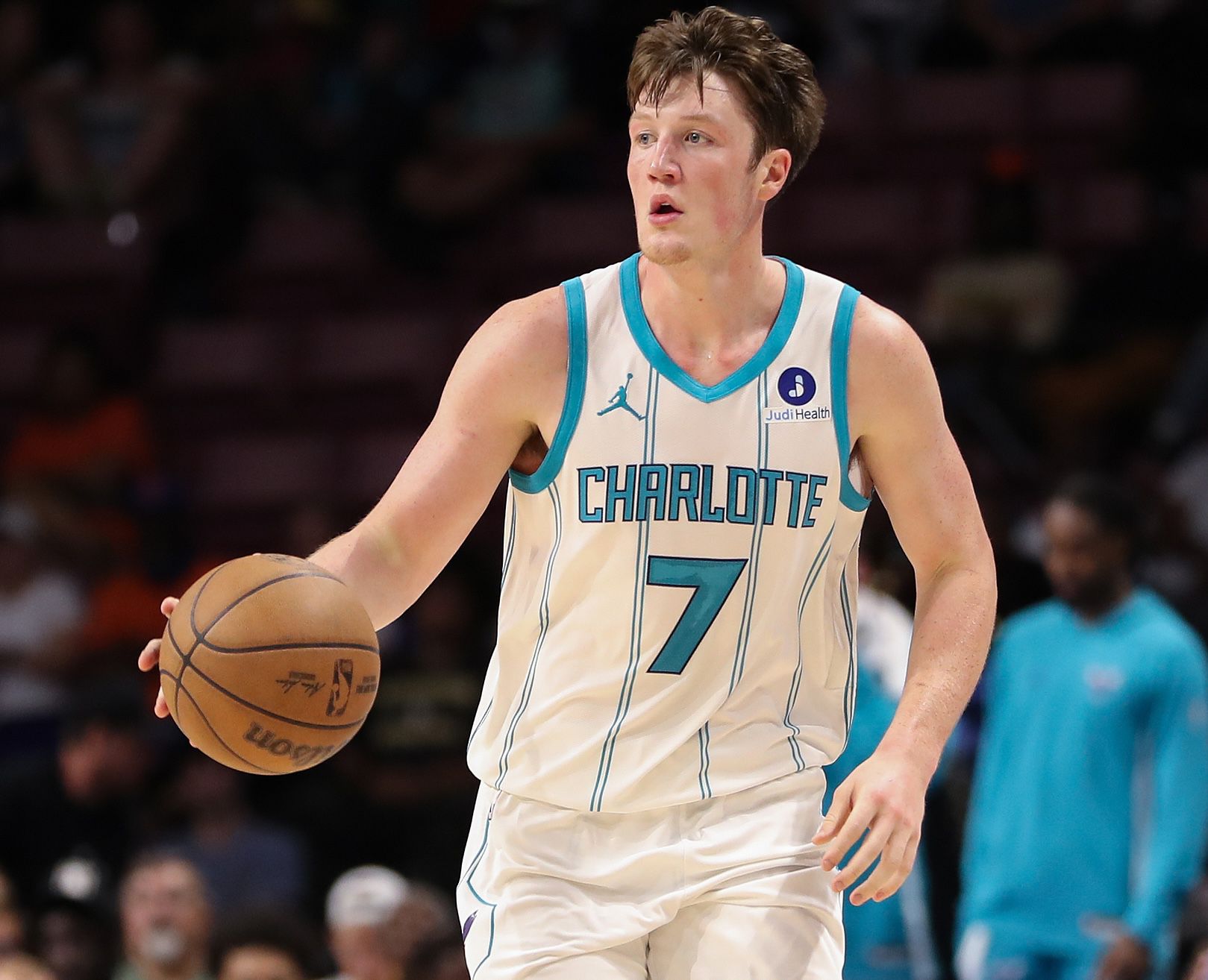The fastest in history! Knipper hit 25 three-pointers in first eight games of his career