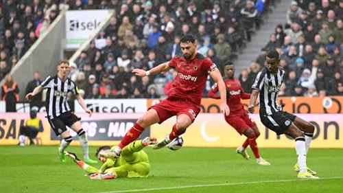 Newcastle United vs Wolves